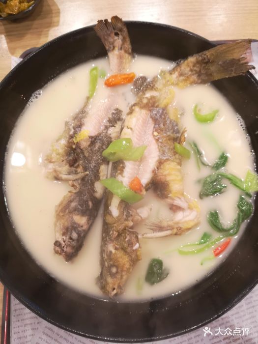 鲜越鲜鱼粉(环球金融中心店)金牌黄鸭叫鱼粉图片 第11张