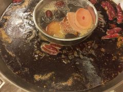 -山城年华老火锅(玉林店)