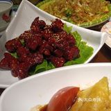 四个人点了满满一大桌都吃完了哈哈太好吃啦