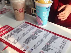 -沪上阿姨·精选茶饮(华强广场店)