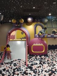 -MELAND CLUB亲子乐园·派对·餐厅(北京芳圆里ID MALL店)
