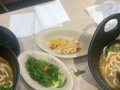 -桂在香知桂林米粉(红博中央公园店)