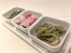 -万龙洲海鲜(大兴绿地缤纷城店)