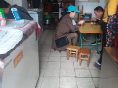 大堂-老嘢扣肉糯米饭(云亭街店)