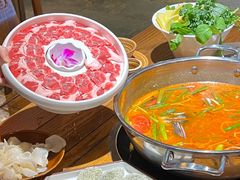 -快活林酸汤鱼鲜品火锅店(甲秀楼店)