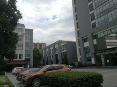 -杭州电子信息职业学校(丁桥校区)