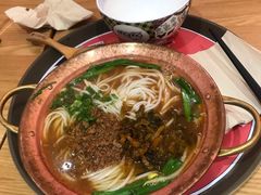 -妈妈故事米线(市府恒隆店)