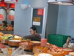 -龍歌自助小火锅(市南金茂湾店)
