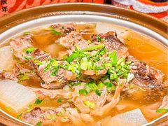 -炆艺乳鸽·煲仔饭大排档(望京来广营店)