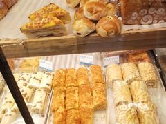-聚利来食品(南戴河店)