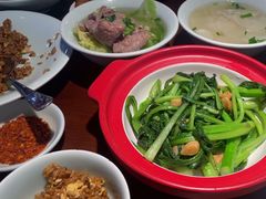 -全牛匠·乐山跷脚牛肉(西单华威约饭街店)