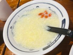 -黑白电视长沙小吃(美林M·LIVE天地东座店)