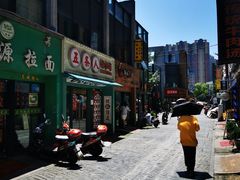 -学府小吃一条街(北大门商业街店)