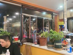 -哈尔滨小酒馆·鲜肉现穿自助烧烤(康新花园店)