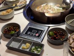 -喃喃椰·糟粕醋·椰子鸡火锅(七堡花园店)
