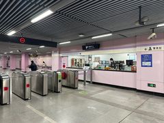 -四川北路(地铁站)