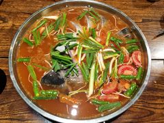 -亮欢寨酸汤鱼(沙冲路店)