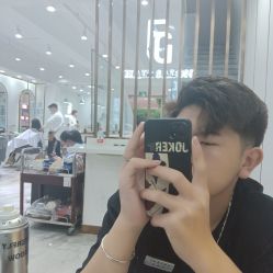 -妃格美发沙龙·烫发·染发