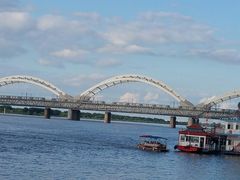 -人民防洪胜利纪念塔