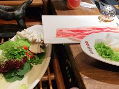 -老牌坊云南鱼豆花火锅(哈西万达店)