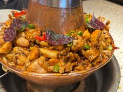 -老佛爷铜炉蛙锅(东门老街店)