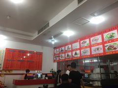 大堂-东街钟楼肉粽(总店)