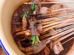 -拈签一笑黄牛肉辣卤串串