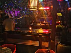 -城墙外BAR
