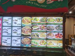 -咱屯子铁锅炖直营店(保利店)