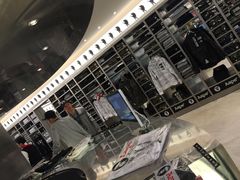 -AAPE BY A BATHING APE(时代广场店)