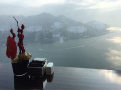 THE&nbsp;LOUNGE&nbsp;&&nbsp;BAR-天龙轩(香港丽思卡尔顿酒店)