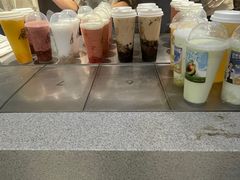 -喜茶(北京华贸购物中心店)