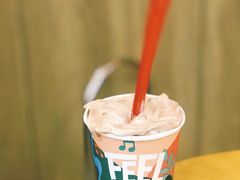 巧克力风暴暴风雪-DQ·蛋糕·冰淇淋(新佳丽店)