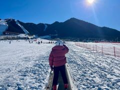 -丝绸之路山地度假区滑雪场
