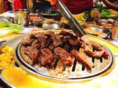 -青瓦炭韩潮烤肉(花园道店)