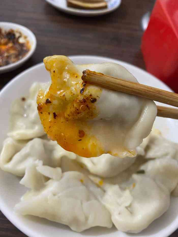 荣记老鸭汤手工水饺(南坪正街店)-"看就没去他家了,一直觉得不近不远