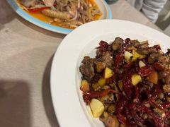 -乡村馕坑肉·烧烤·新疆菜·本地人更爱吃(阿勒泰首店)