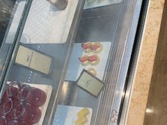 -大中华希尔顿酒店-念自助餐·嗨啤·小龙虾