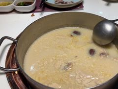 -洪氏嗨捞·猪肚鸡火锅(阳光天地店)