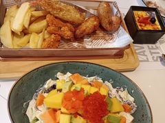 木瓜蟹子牛油果沙拉-原石牛扒·约会餐厅(龙城万科里店)