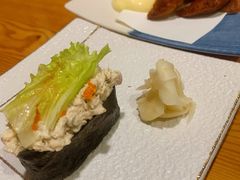 金枪鱼沙拉军舰-晶吉·居酒屋·烧鸟·生鱼饭(中山区民主广场店)