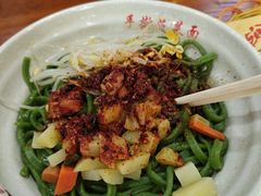 油泼面-手擀菠菜面(西康路店)