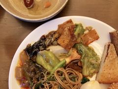 -香园自助小火锅