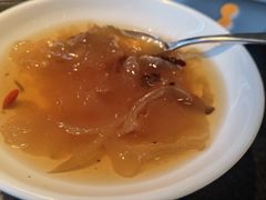 -蝴蝶里·粤菜·点心(龙湖天街&滨江店)