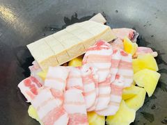 -老刘生态大鱼坊铁锅炖鱼(赛马场店)