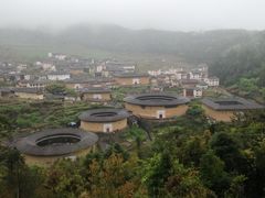 -初溪土楼群