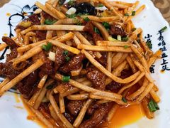 鱼香牛肉丝-堤角王师傅牛骨头