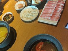 -呷哺呷哺(融创茂店)