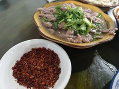 -小杨翘脚牛肉