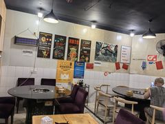 -鸿顺老铁锅美蛙鱼府(解放碑店)